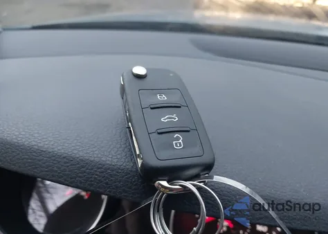 2018 Volkswagen Jetta 1.8T Sel из США, поврежденный, VIN 3VWL17AJ0JM209020